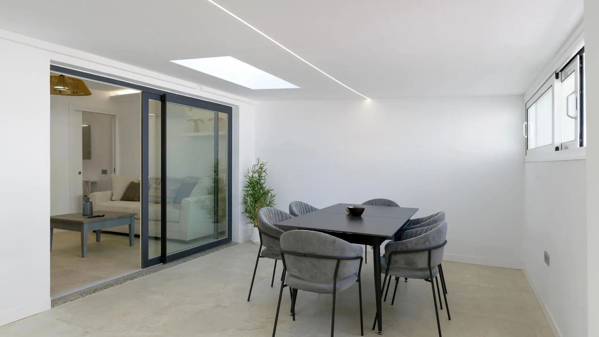 Duplex El Equilibrio Villa Playa Honda  Spain